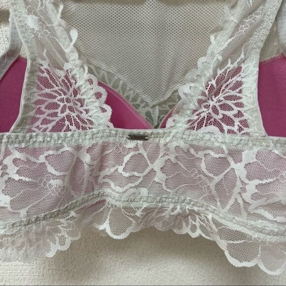 PINK Victoria's Secret Push-Up Lace Molded Cup High Neck Bralette White S-DD - Picture 4 of 6